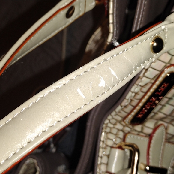 Nicole Lee Purse - Picture 6 of 15